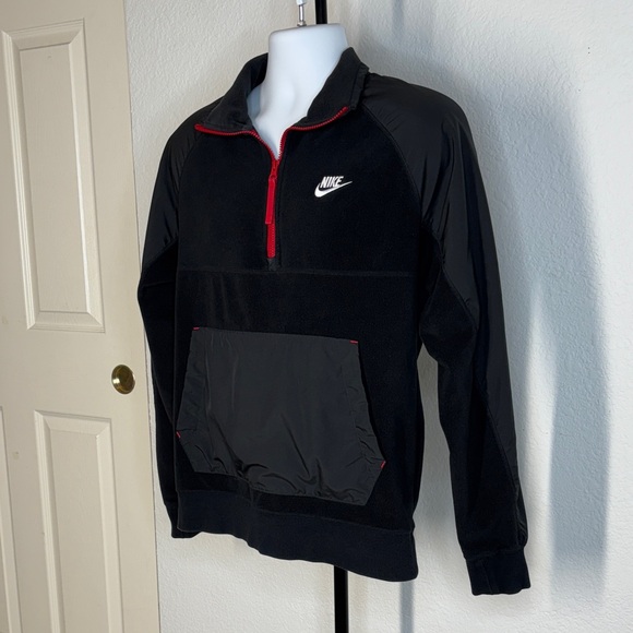 Nike Men's Black and Red Half-Zip Pullover Jacket - Picture 4 of 12